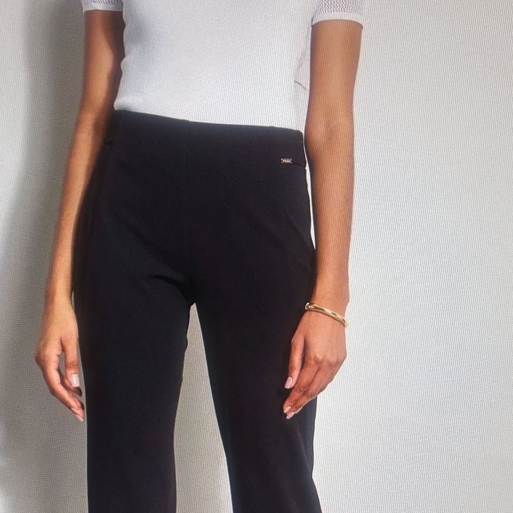 NWT Women’s Elie Tahari Contour Seam Leggings. Size s